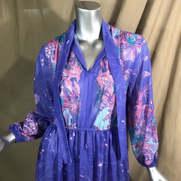Vintage Mavinette Dress Women's Small/Medium Purple Pink Blue Floral Pattern 3/4 - Picture 13 of 16
